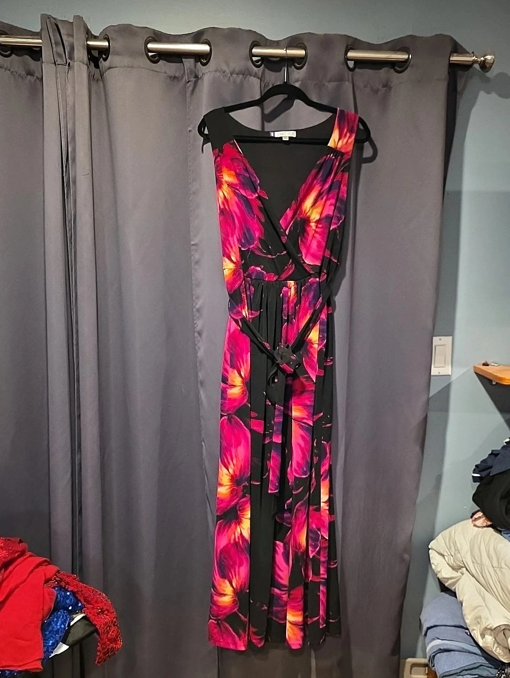 Jennifer Lopez Floral Maxi Dress Size 2X Like New